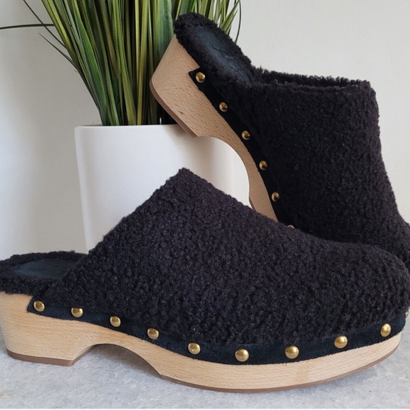 J. Crew Shoes - J Crew Faux Fur Sherpa Black Wooden Clogs Shoes Women Size 7